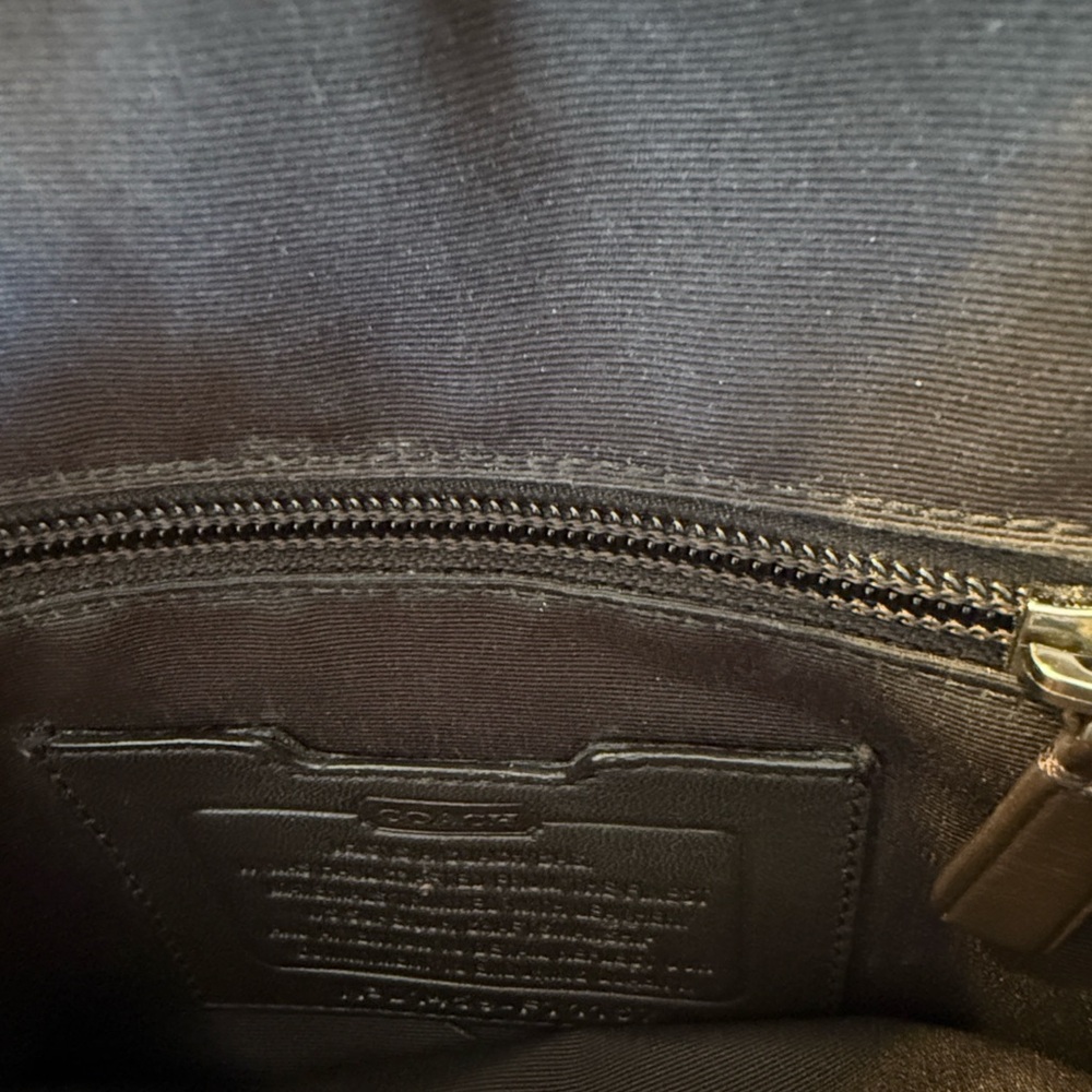 Coach Tan Signature Canvas Messenger Bag with Chocolate Trim - Picture 3 of 5